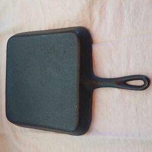 Vtg 1940's-50's Lodge Unmarked Bacon & Egg Griddle Skillet Restored Very Nice!